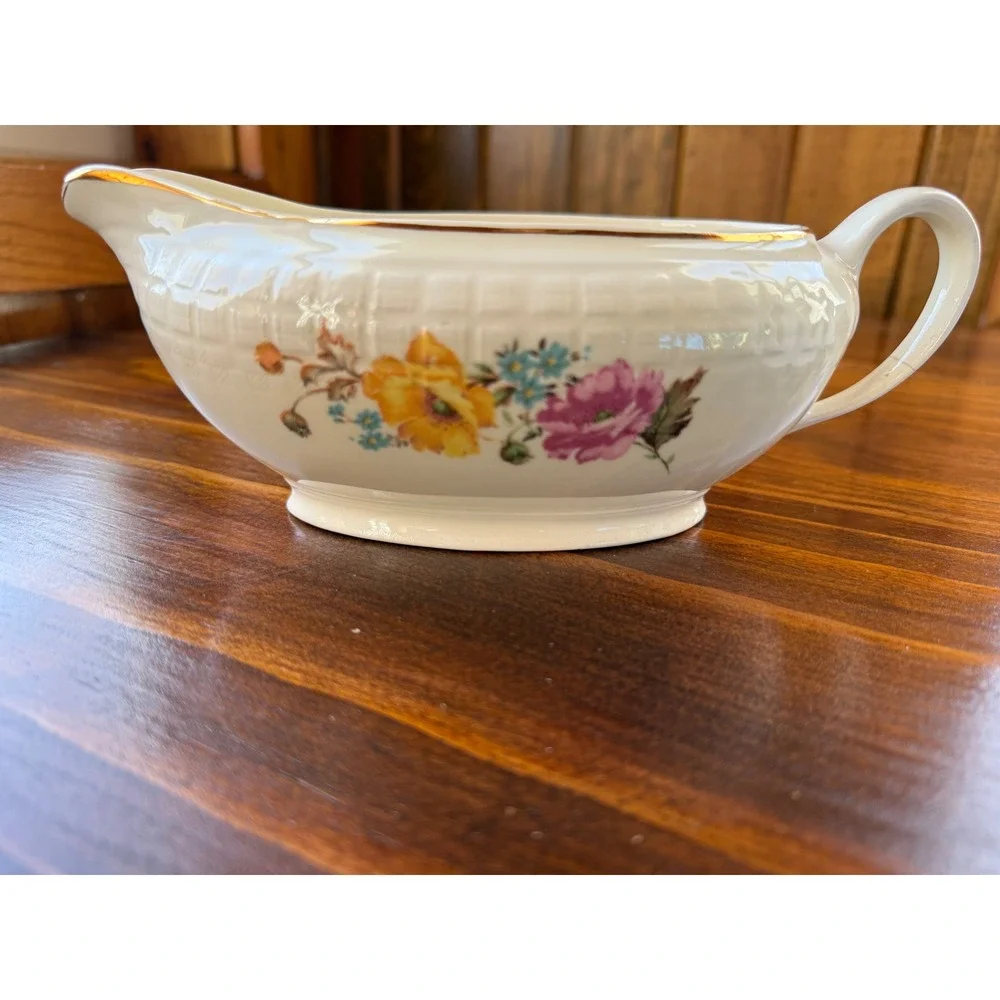 Vintage Edwin M Knowles China Floral Gravy Boat ‎ Gold Trim Vintage USA 38-12